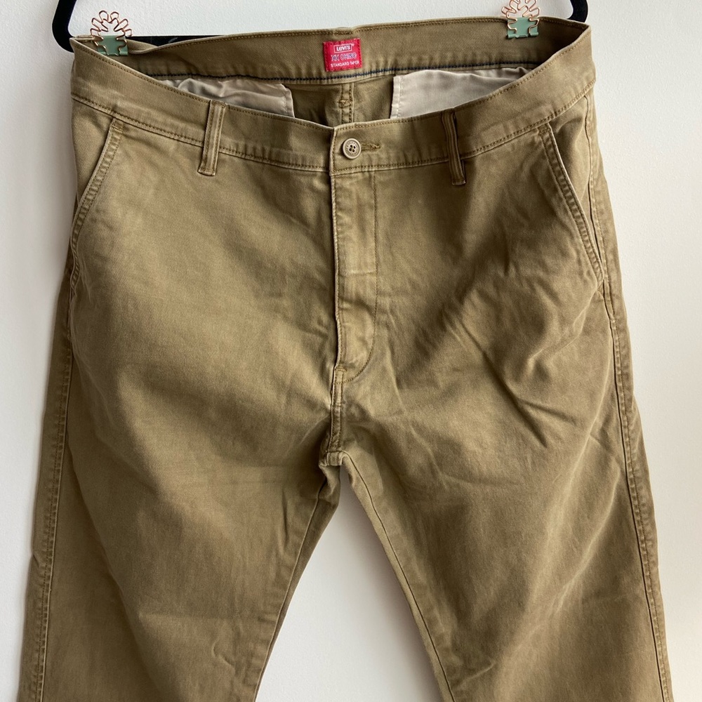 Levi’s Khakis